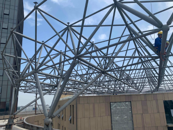 桂平管桁架加工的操作流程和质量控制