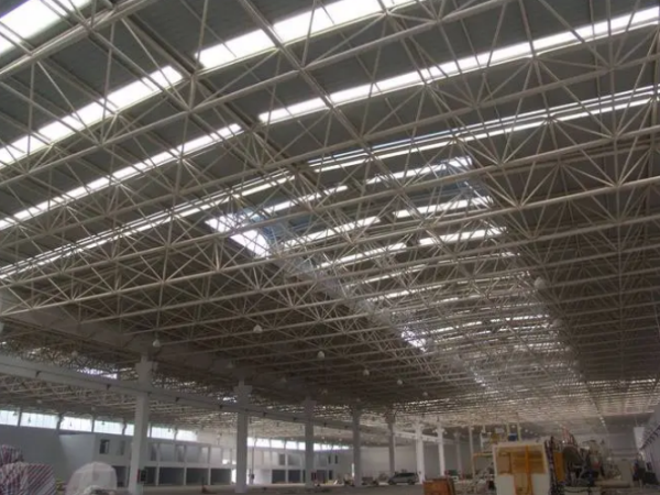 桂平网架工程施工中需要注意哪些事项?